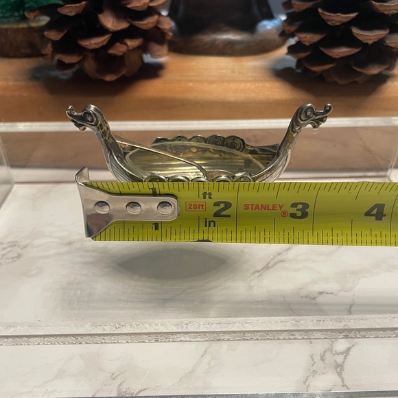 Silver Norwegian Viking Salt Dish​​​​​​ - Picture 10 of 16